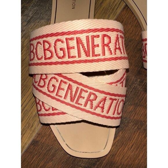 BCBGeneration Kana Tan and Red Sandals Size 8.5 - Picture 8 of 12